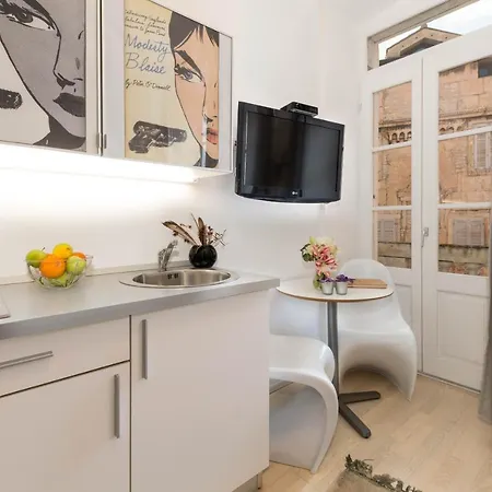 Apartment Mon Amour Pula